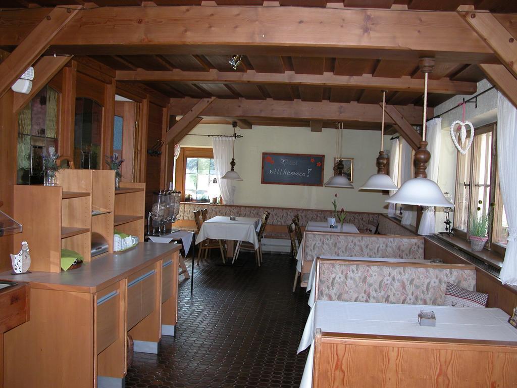Hotel-Restaurant Zum Hirschhaus Inklusiv Chiemgaukarte ルーポルディング エクステリア 写真