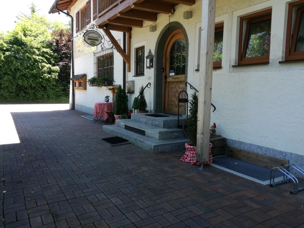 Hotel-Restaurant Zum Hirschhaus Inklusiv Chiemgaukarte ルーポルディング エクステリア 写真